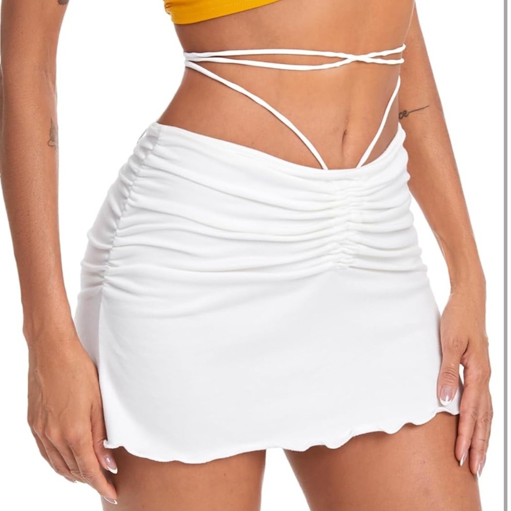 Drawstring Ruched mini skort / mini skirt | S | white | NEW - Picture 6 of 9
